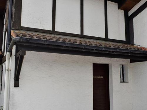 Photo de la galerie de l'établissement Maisonnette landaise 4 pers, plage et forêt, terrasse et parking - FR-1-50-78, à Mimizan