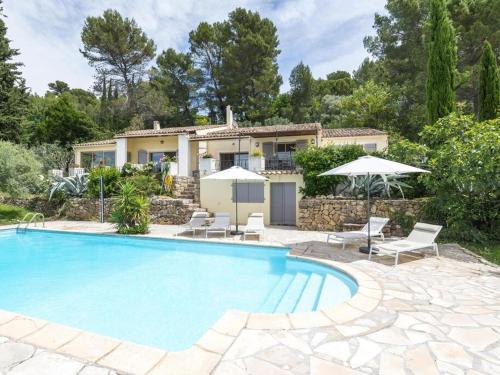 Maison Draguignan, 5 pièces, 8 personnes - FR-1-660-4