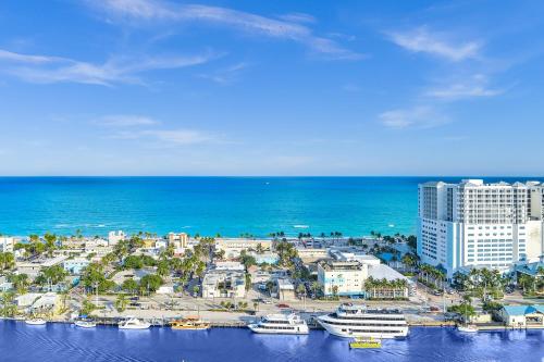 Charter House Hollywood Updated 2023 Prices