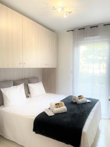Très bel appartement -résidence avec piscine sur le toit et vue panoramique