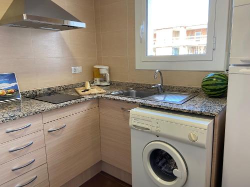 APARTAMENTOS AQUARIUM 42 BIG TERRACE 50 m2