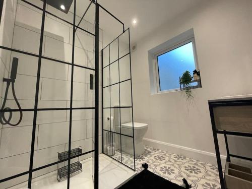 Koupelna v ubytování Edge Water Cottage-recently constructed