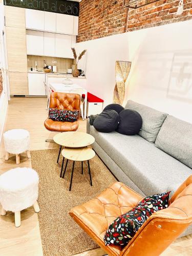 G18_Apartamento para 8 con 3 habitaciones 2 baños en Chamberí