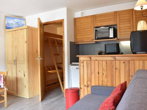 Studio 4 pers. à Méribel, proche pistes et commerces, équipé et confortable - FR-1-180-14