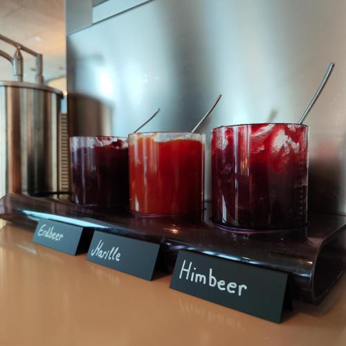 two drinks on a counter in a kitchen at Hotel Ski Austria St.Christoph a.A. in Sankt Christoph am Arlberg
