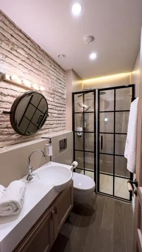 Honest Sevilla Apartments photo 9