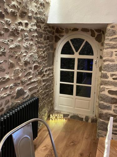 Gallery image of Appart Halo et Duplex Les Filles in Dinan