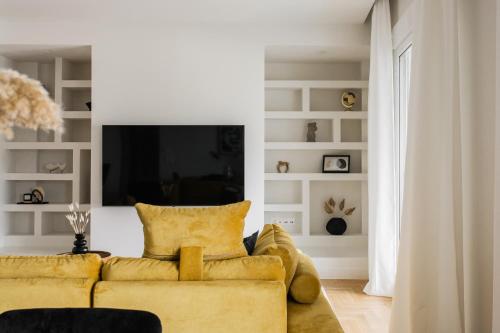 Spectacular 3BR Apartment in Pangrati by UPSTREET