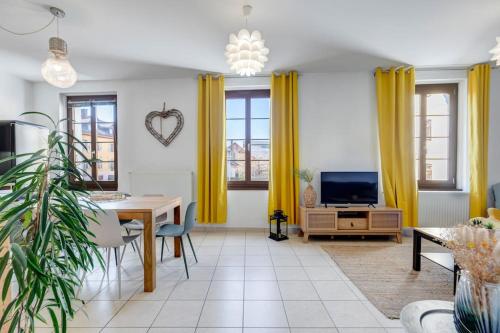 Vecchia Città Côté Vieille Ville # Yolo Alp Home