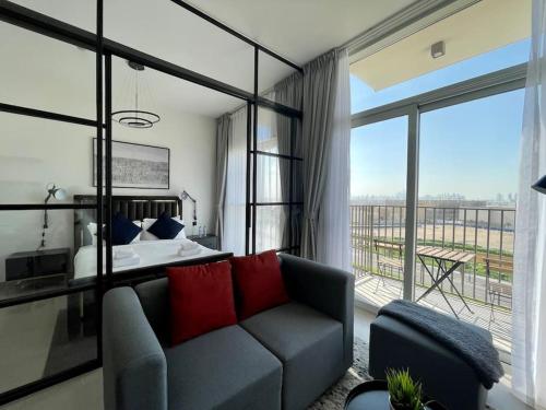 Brand New and Newly Furnished