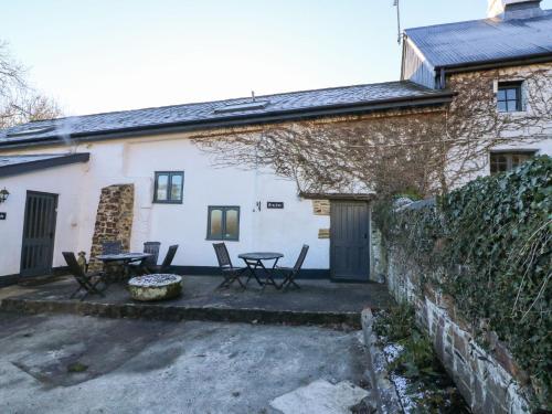 Bracken Cottage – Photos 2
