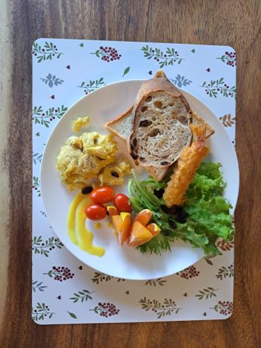 Comida en o cerca de esta habitación en casa particular