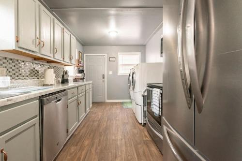 Gallery image of Mystic Island #1 in Birmingham