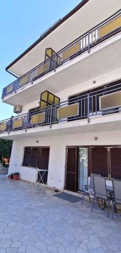 Apartments in Crikvenica 43359