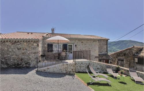 Awesome Home In St Etienne De Boulogne