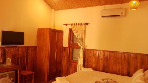 TV a/nebo společenská místnost v ubytování Viet Thanh Resort