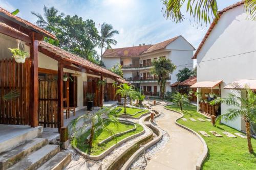 a view of the courtyard of a house at Bauhinia Resort & Spa Phu Quoc in Phu Quoc