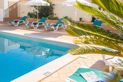 Villa Canguu - Piscina aquecível e BBQ na Galé, Albufeira