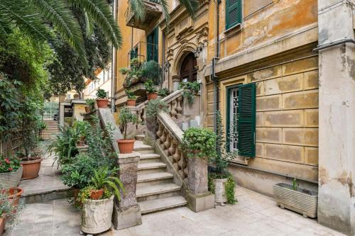 Walking to Trastevere di Marialaura Aragno