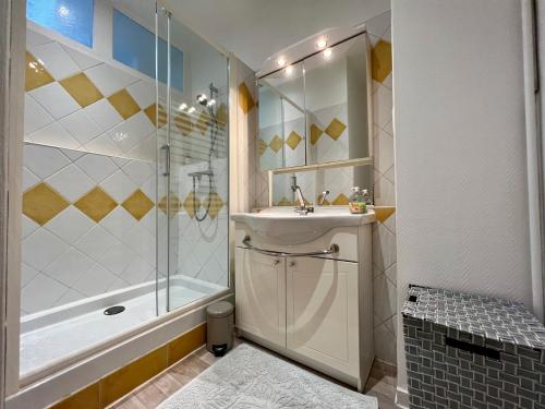 Et badeværelse på Esprit Cocooning / Secteur centre / Netflix