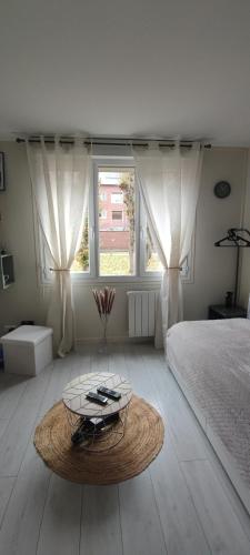 joli studio centre ville d'Amiens