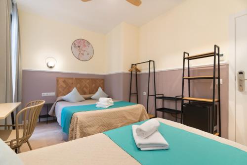 Hostal Evocare Madrid photo 49