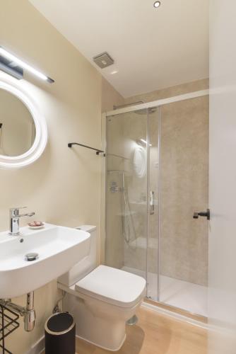 Hostal Evocare Madrid photo 70