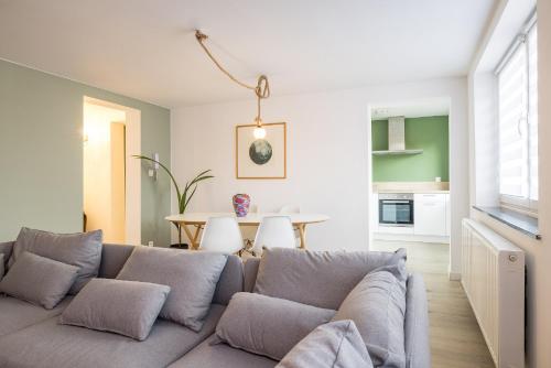 Kuchyň nebo kuchyňský kout v ubytování Gîtes in Huy - Appartements chaleureux dans le centre de Huy