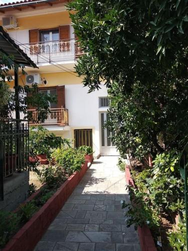 Gallery image of River's House in the center town in Leonidion