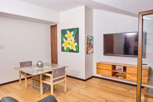 Μια τηλεόραση ή/και κέντρο ψυχαγωγίας στο RIALTO SUITES Fremantle