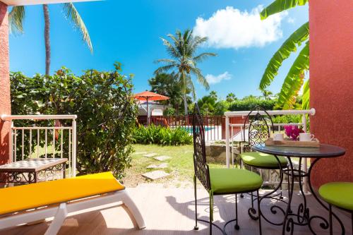 Zahrada ubytování Orient Bay Palm Court Residence 4 Stars
