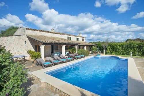 Owl Booking Villa Can Esteva - Family and Friends