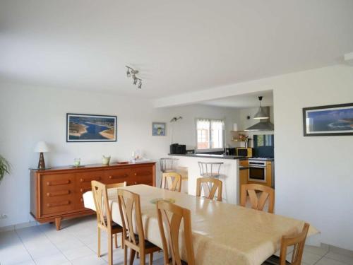 Villa Erdeven, 5 pièces, 8 personnes - FR-1-479-14