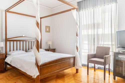 Posteľ alebo postele v izbe v ubytovaní Unique Spacious new 3BDR apt in Mouson/Filopappou