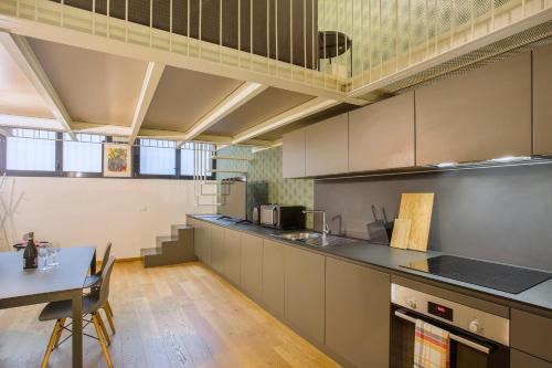 Modern Loft in Porta Venezia