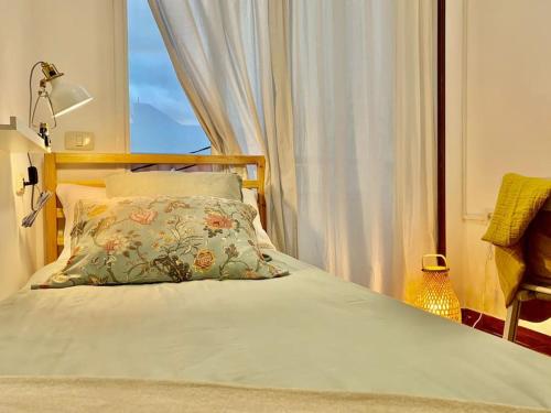 Postel nebo postele na pokoji v ubytování Confortable apartamento en pueblo costero