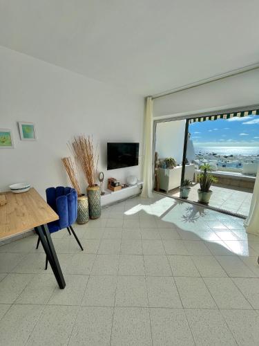 Ocean Kiss Apartment