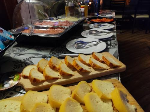 Jídlo v hotelu nebo okolí