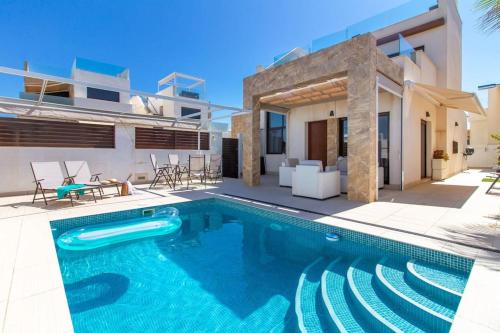 Villa Nina with pool