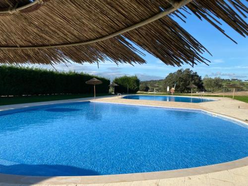 The swimming pool at or close to Casa Bendi