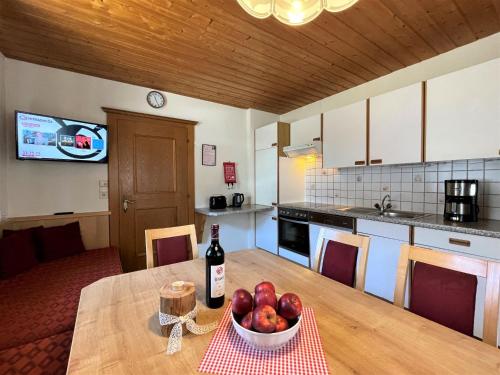 Η κουζίνα ή μικρή κουζίνα στο Apartment Barbara-1 by Interhome