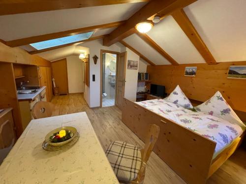 Postel nebo postele na pokoji v ubytování Apartment Fricken by Interhome