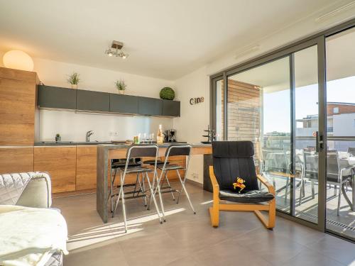 Apartment Rive Gauche by Interhome