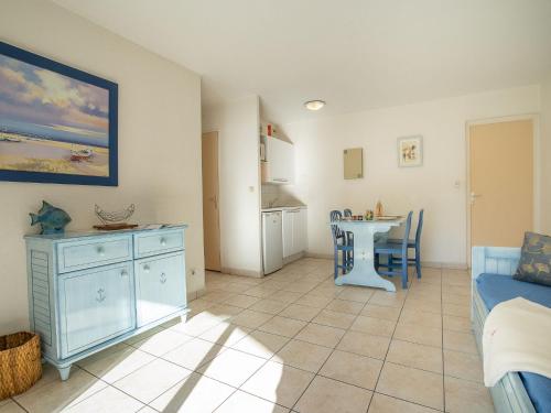 Apartment Le Lagon Bleu-5 by Interhome