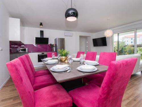 Holiday Home Villa Nika by Interhome