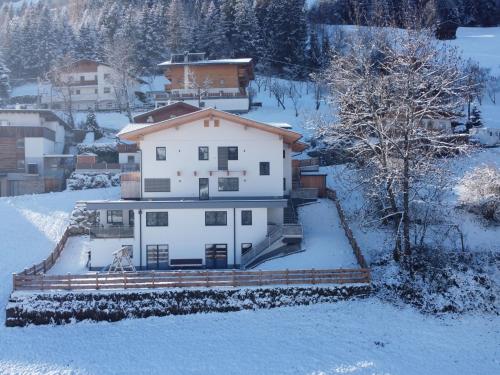 Apartment Georg by Interhome