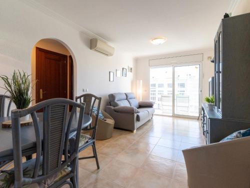 A seating area at Apartment Tamara by Interhome
