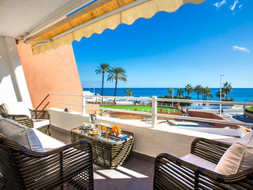 Apartment Deltamar-2 by Interhome