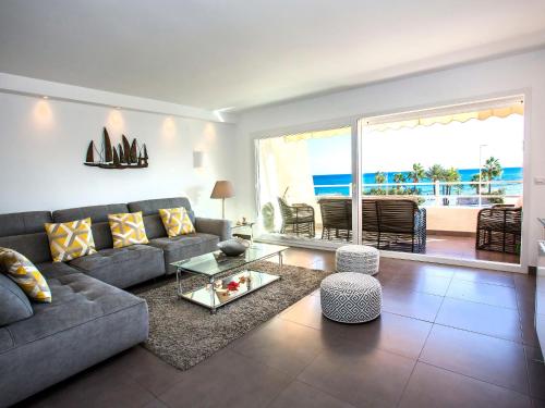 Apartment Deltamar-2 by Interhome