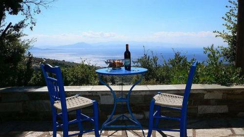 Φυσικό τοπίο κοντά σε αυτή η παραθεριστική κατοικία